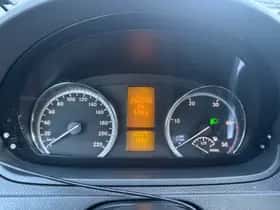 Mercedes-Benz Vito (2013) thumbnail 25