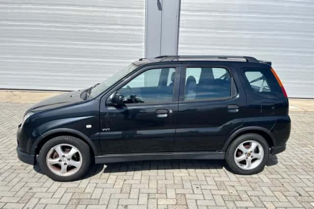 Suzuki Ignis (2006) thumbnail 3
