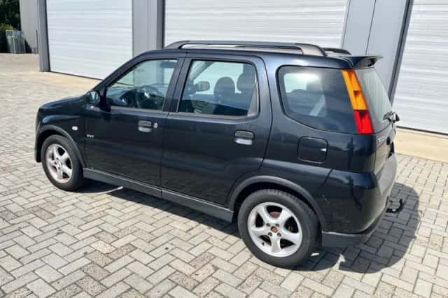 Suzuki Ignis (2006) thumbnail 4