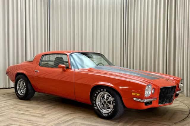 Chevrolet Camaro (1975) thumbnail 6