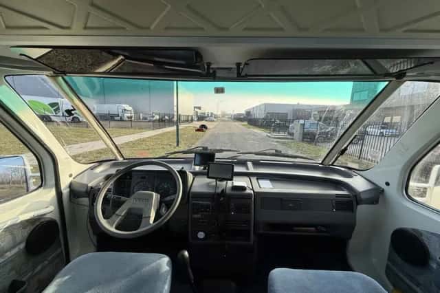 Iveco EUROYACHT (1996) thumbnail 5