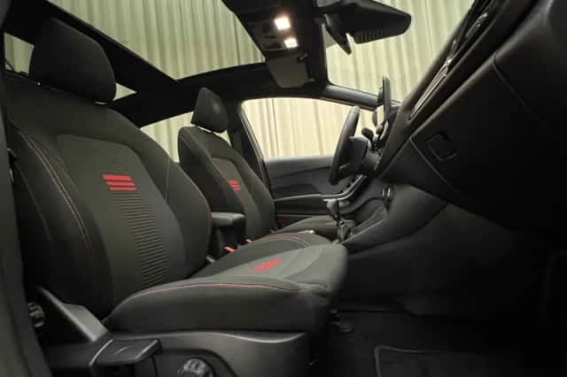 Ford Fiesta (2022) thumbnail 4