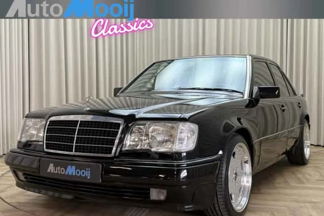 Mercedes-Benz E-Klasse (1992) thumbnail 1