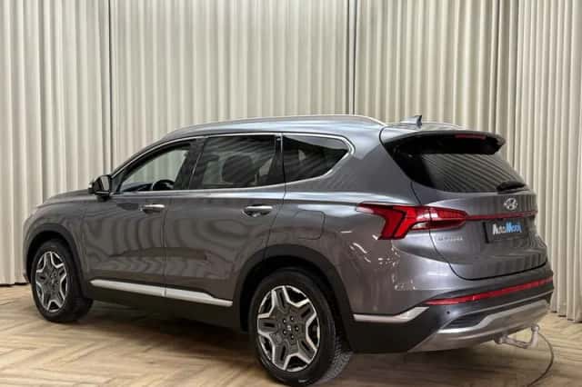 Hyundai Santa Fe (2021) thumbnail 6