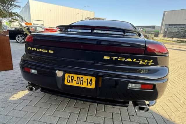 Dodge Stealth (1992) thumbnail 2