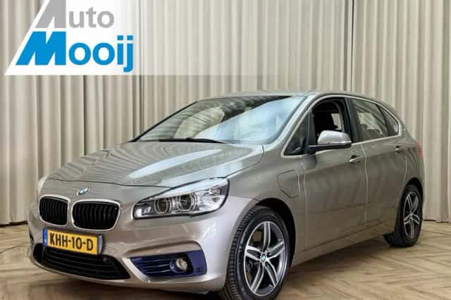 BMW 2-Serie (2016) thumbnail 1