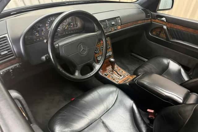 Mercedes-Benz S-Klasse (1992) thumbnail 3