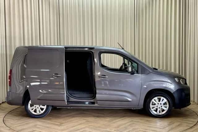 Peugeot Partner (2019) thumbnail 2