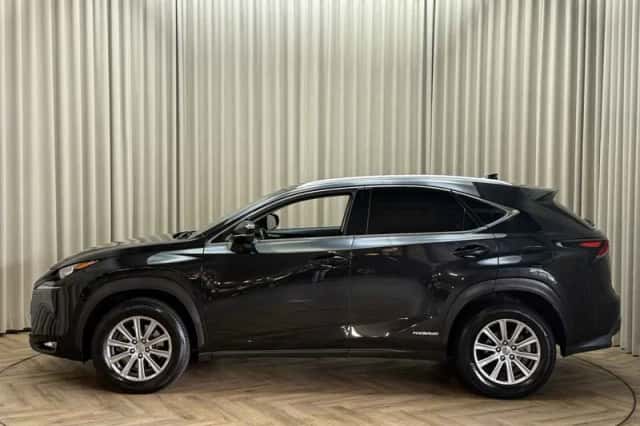 Lexus NX (2016) thumbnail 5