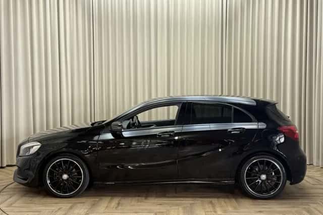Mercedes-Benz A-Klasse (2016) thumbnail 5