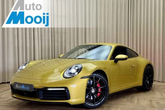 Porsche 911 (2020) thumbnail 1