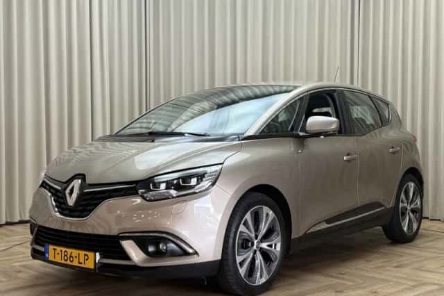 Renault Scénic (2017) thumbnail 4