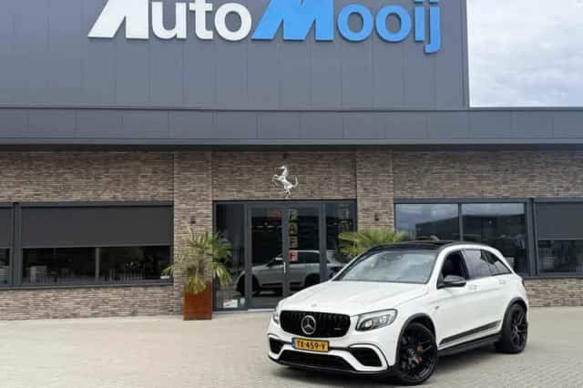 Mercedes-Benz GLC-Klasse (2017) thumbnail 1