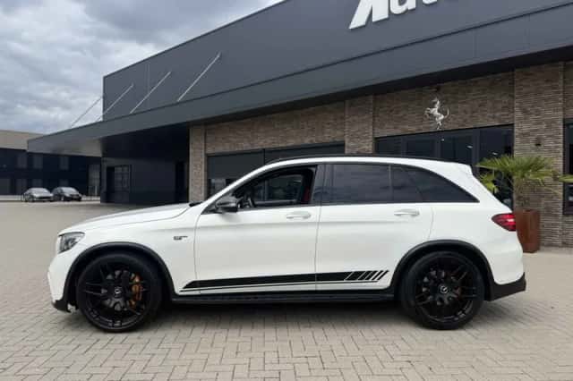 Mercedes-Benz GLC-Klasse (2017) thumbnail 4