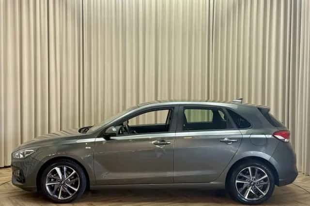 Hyundai i30 (2023) thumbnail 5