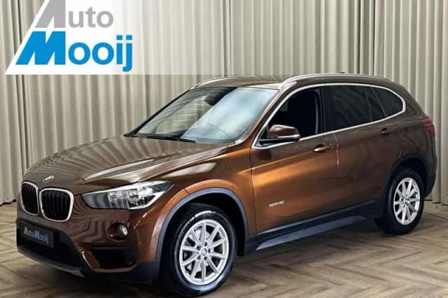 BMW X1 (2016) thumbnail 1