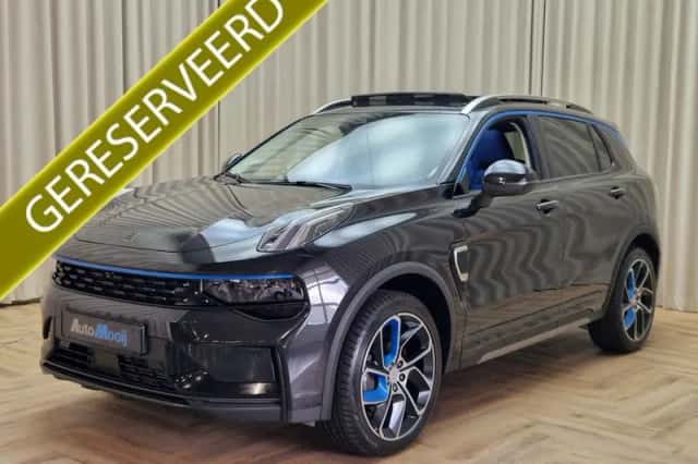 Lynk & Co 01 (2023) thumbnail 1