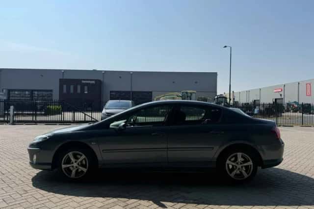 Peugeot 407 (2008) thumbnail 4