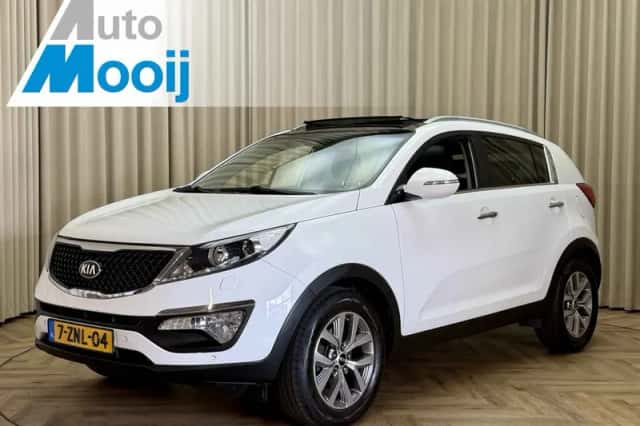 Kia Sportage (2015) thumbnail 1