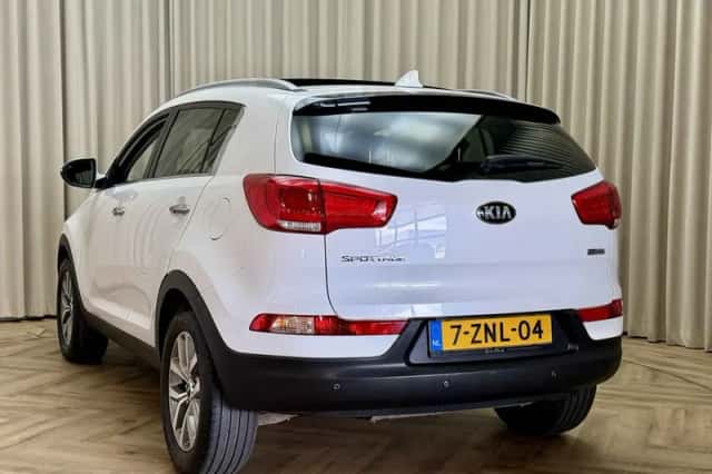 Kia Sportage (2015) thumbnail 6