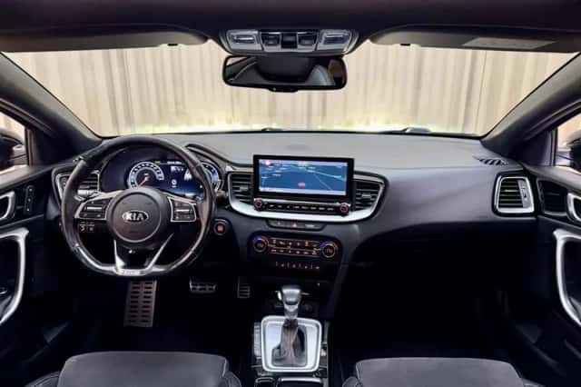 Kia Proceed (2019) thumbnail 2
