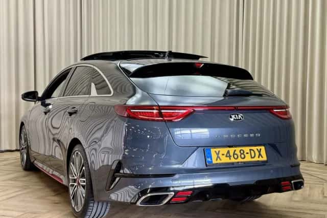 Kia Proceed (2019) thumbnail 6