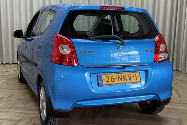 Suzuki Alto (2010) thumbnail 6