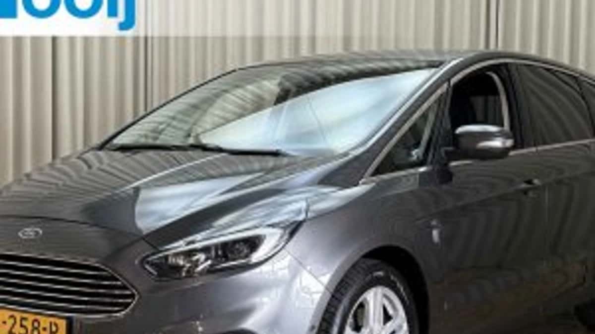 Ford S-Max (2017) — foto 1
