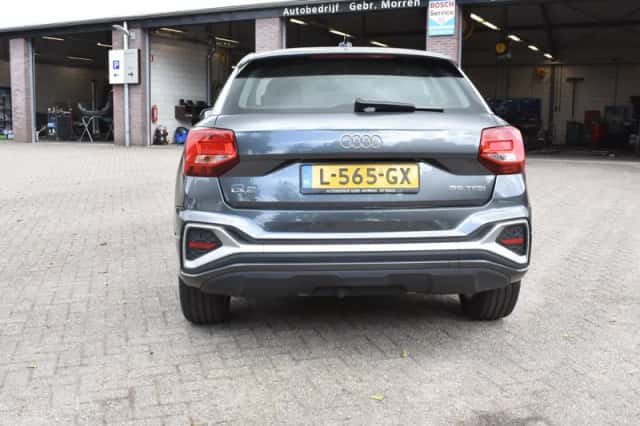 Audi Q2 (2021) thumbnail 6