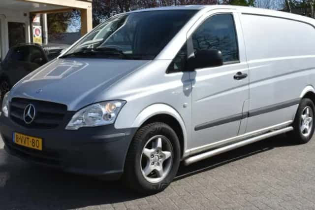 Mercedes-Benz Vito (2012) thumbnail 1