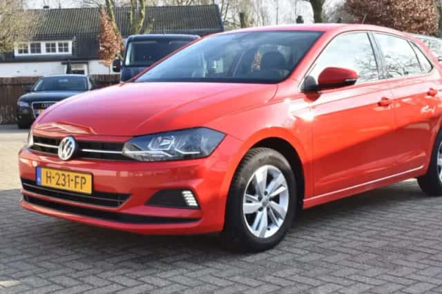 Volkswagen Polo (2019) thumbnail 1