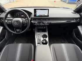 Honda Civic (2026) thumbnail 5