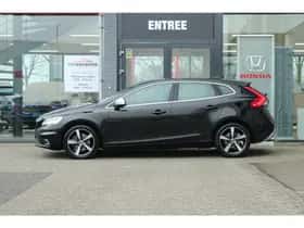 Volvo V40 thumbnail 2