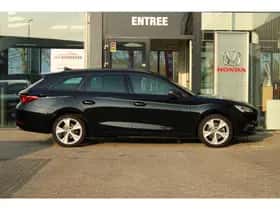 SEAT Leon (2021) thumbnail 3