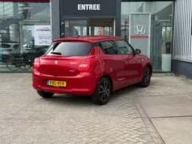 Suzuki Swift (2021) thumbnail 2