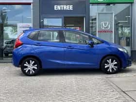 Honda Jazz (2017) thumbnail 3