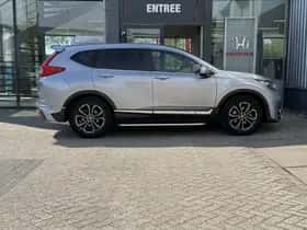 Honda CR-V (2022) thumbnail 3