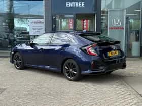 Honda Civic (2020) thumbnail 3