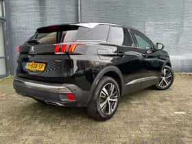 Peugeot 3008 (2019) thumbnail 2