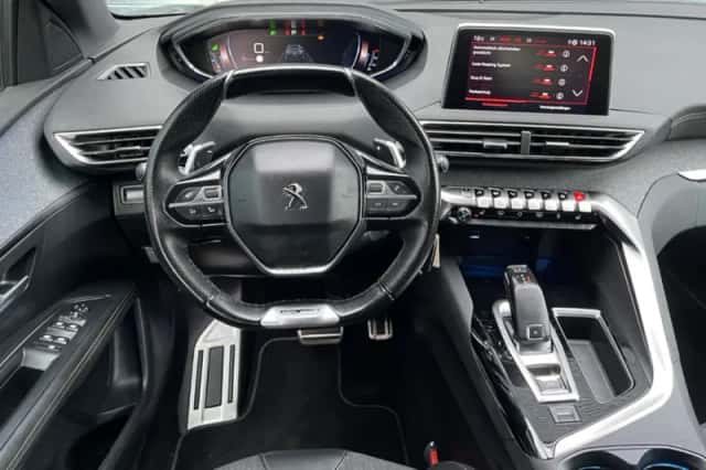 Peugeot 3008 (2019) thumbnail 5