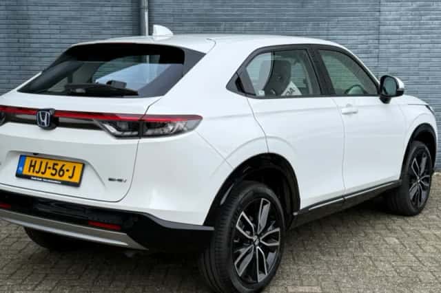 Honda HR-V (2025) thumbnail 2