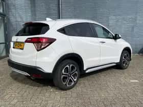 Honda HR-V (2018) thumbnail 2