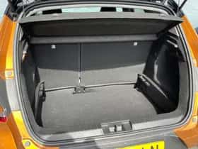Renault Captur thumbnail 17