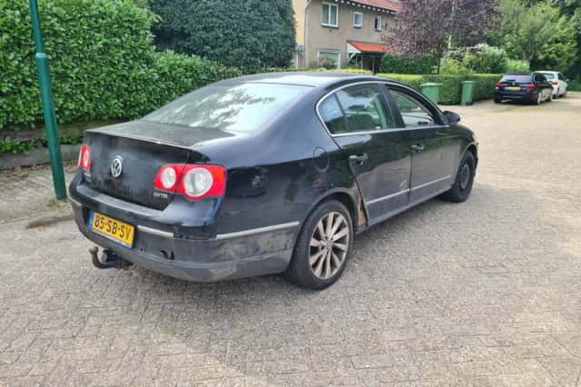 Volkswagen Passat (2005) thumbnail 5