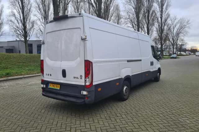 Iveco Daily (2015) thumbnail 2