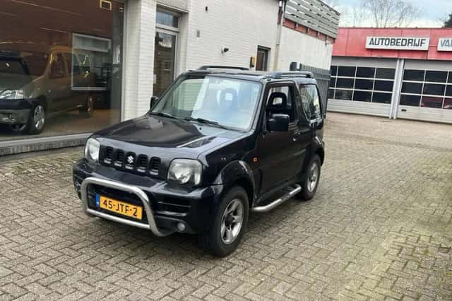 Suzuki Jimny (2009) thumbnail 1