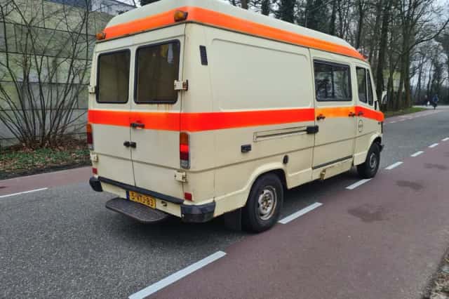 Mercedes-Benz 308 (1980) thumbnail 5