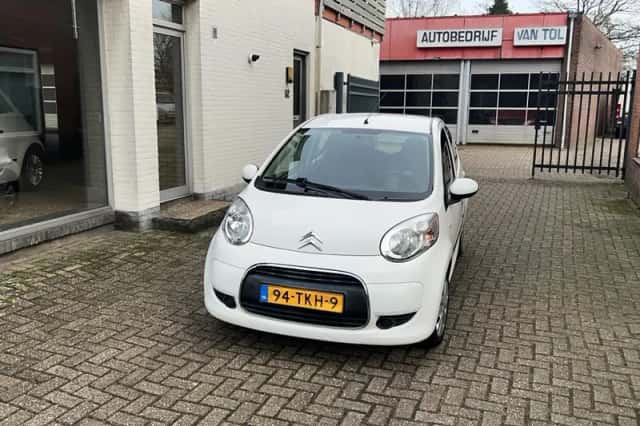 Citroën C1 (2012) thumbnail 2