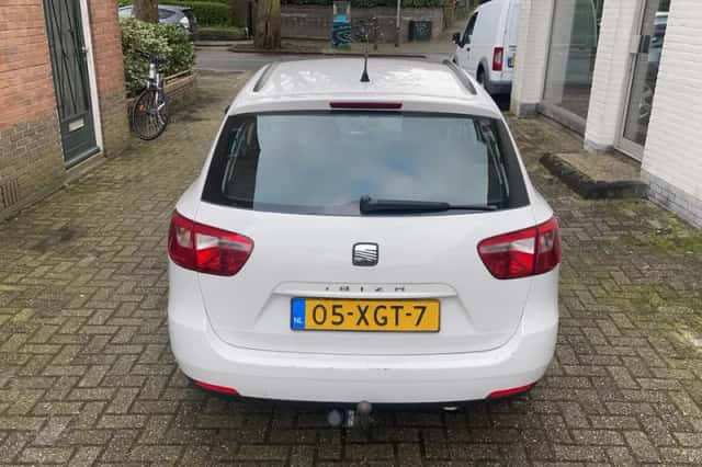 SEAT Ibiza (2012) thumbnail 3