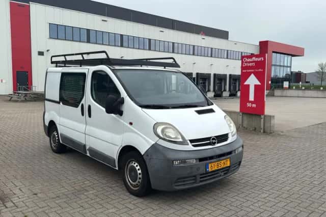 Opel Vivaro (2005) thumbnail 1